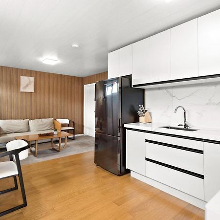 The Headley Loft Apartment Queenstown Exterior photo