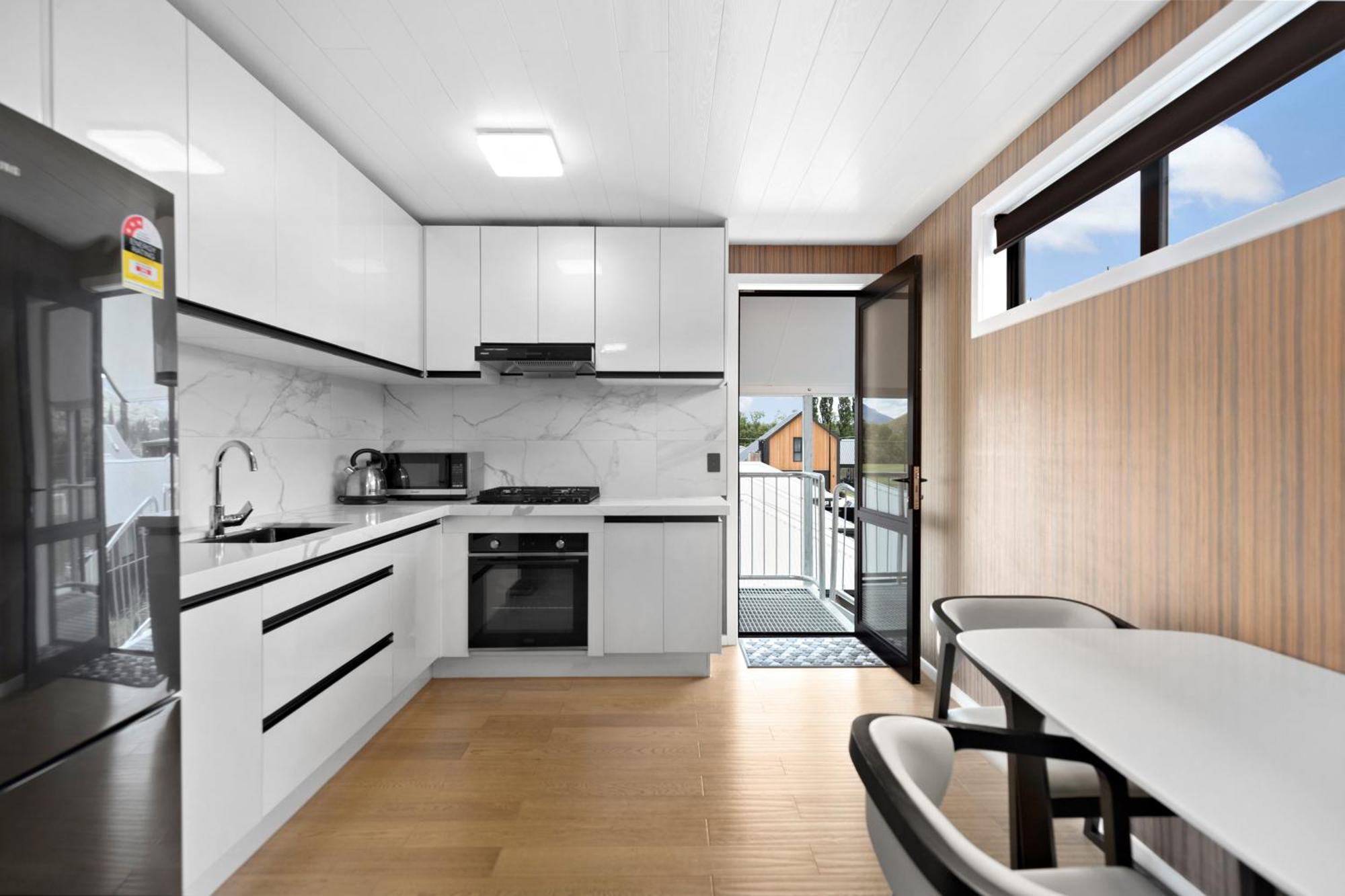 The Headley Loft Apartment Queenstown Exterior photo